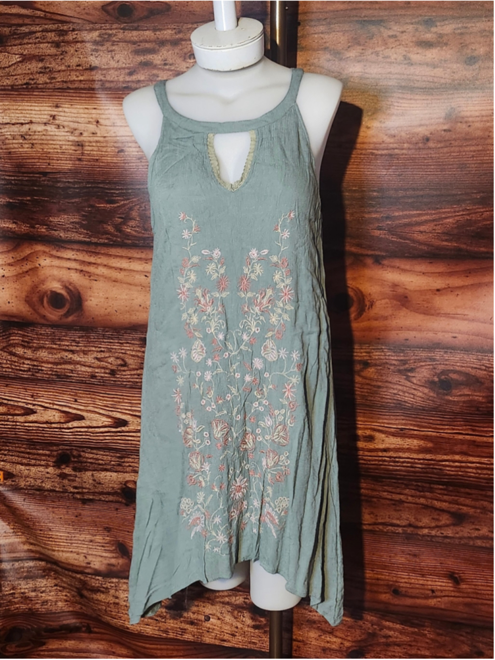 Women's Rebellion Green Embroidered Midi Dress Size M